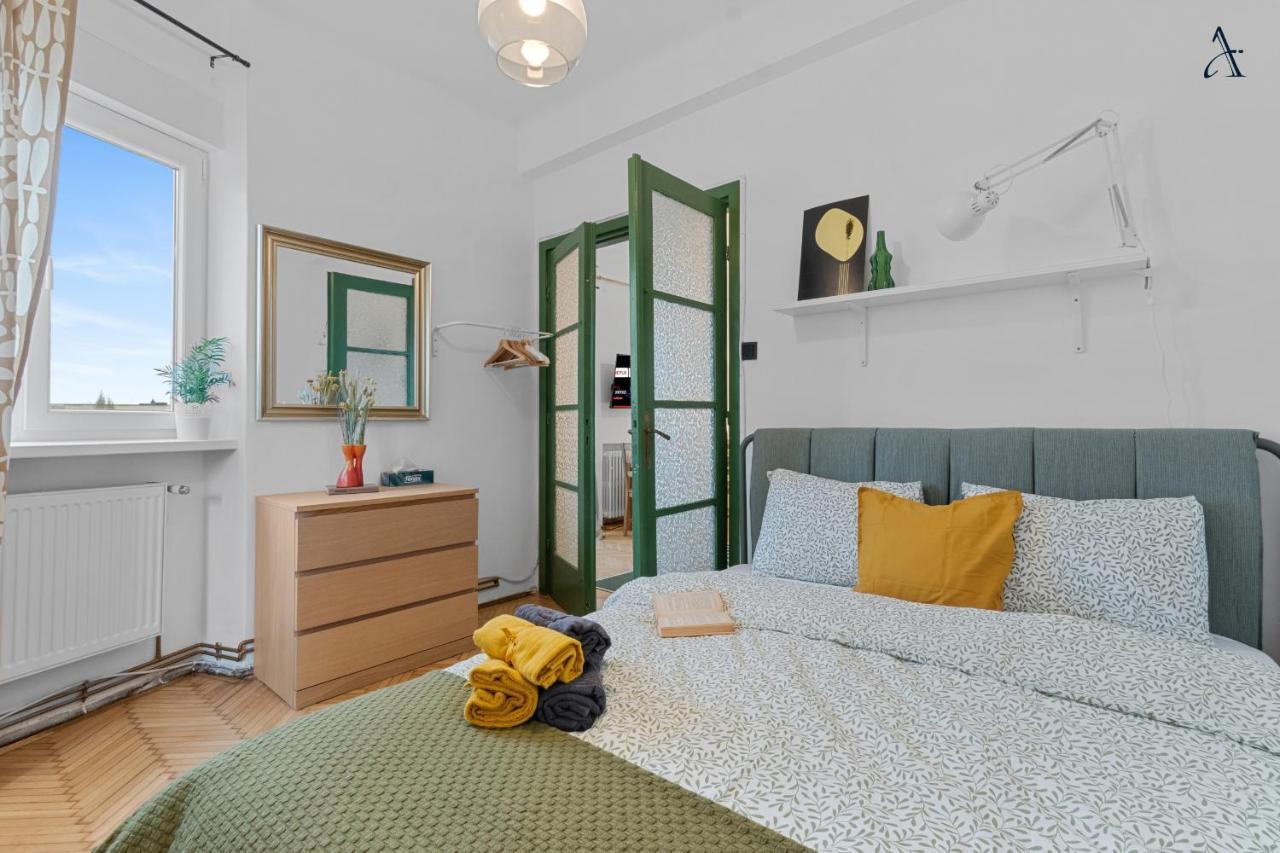 11 Apartments Bucarest Extérieur photo