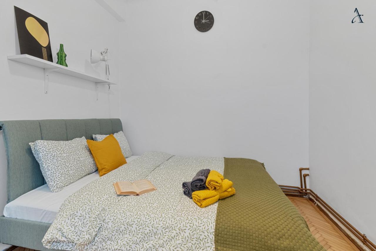 11 Apartments Bucarest Extérieur photo