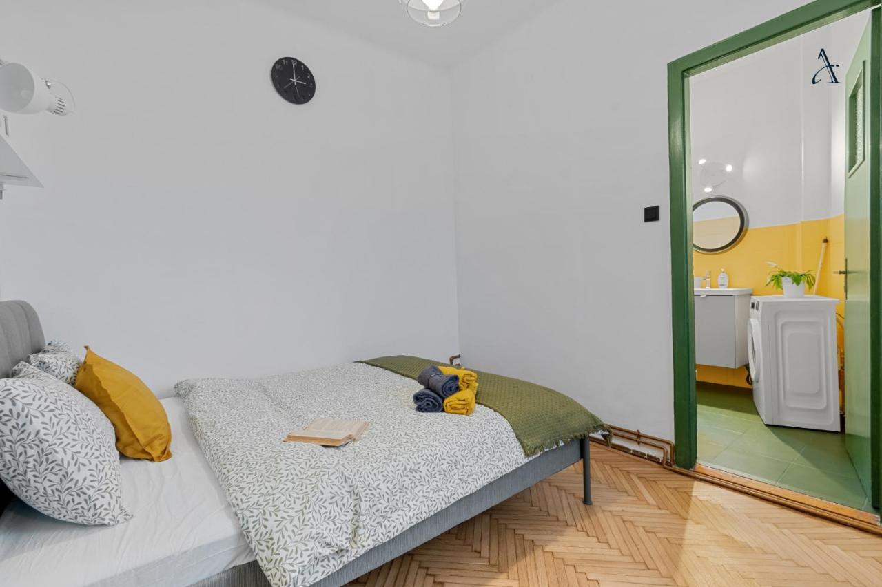 11 Apartments Bucarest Extérieur photo